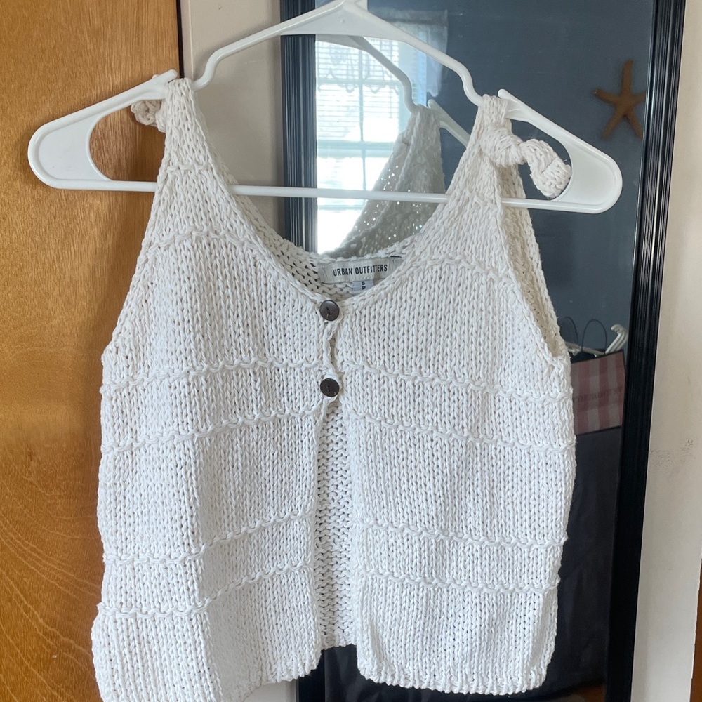 Urban outfitters kimchi blue split front ivory, crochet top